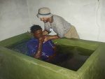 David Burns baptizes a new convert