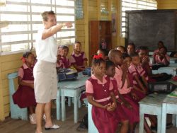 teaching Bible in public school at Nismes