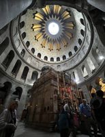 tomb in Church of the Holy Sepulchre